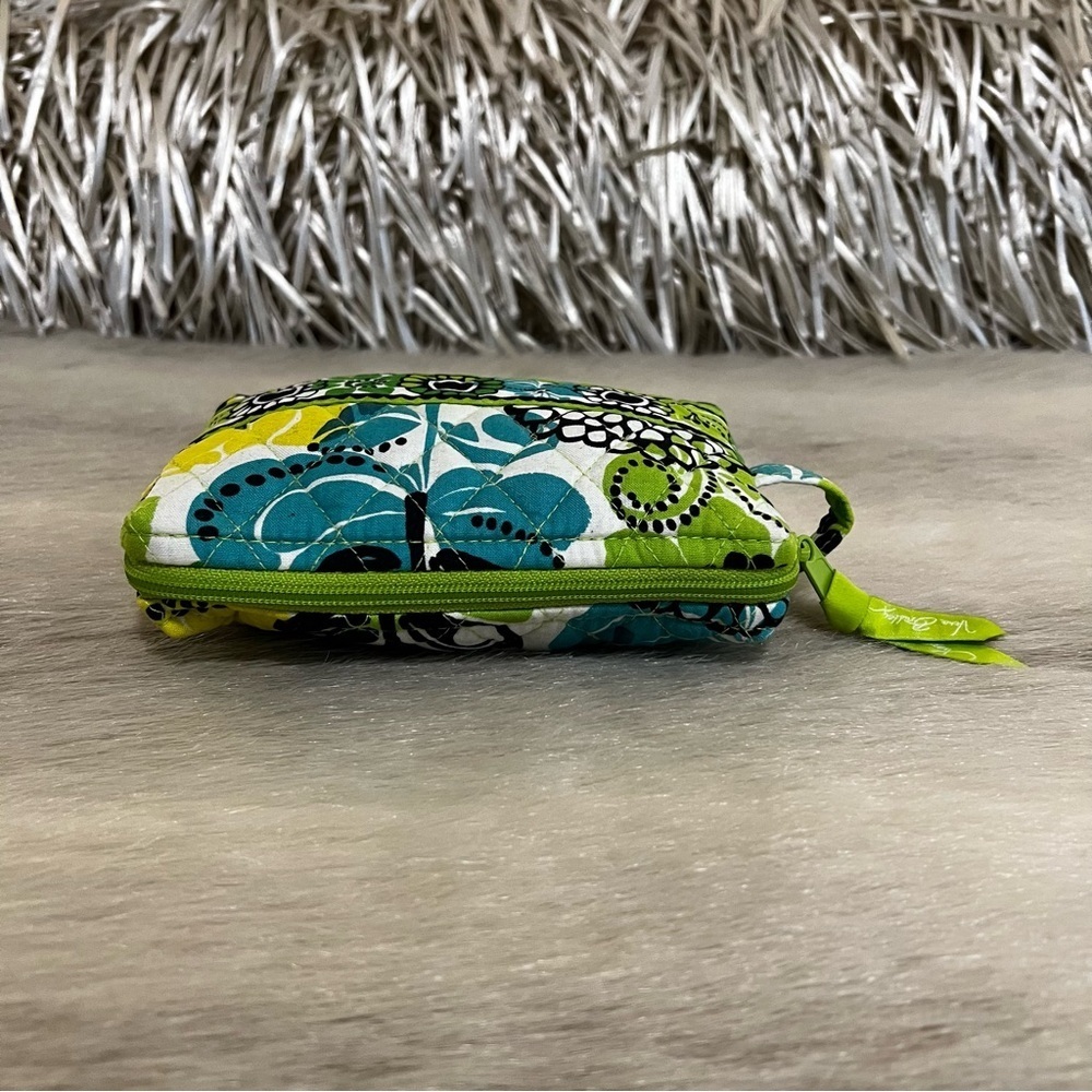 VERA BRADLEY Limes Up 2012 Travel Cosmetic Case Zipper Close Lined Yellow Y2K - Picture 6 of 10